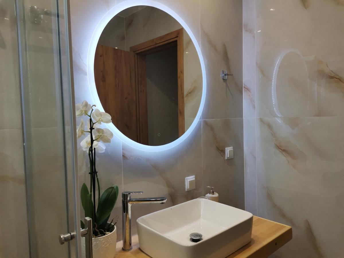 Nely'S Luxury Home Nydrí Eksteriør bilde