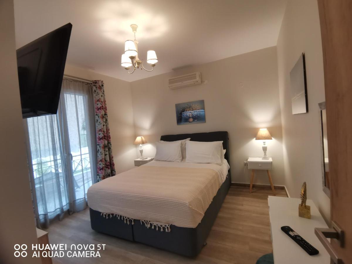 Nely'S Luxury Home Nydrí Eksteriør bilde